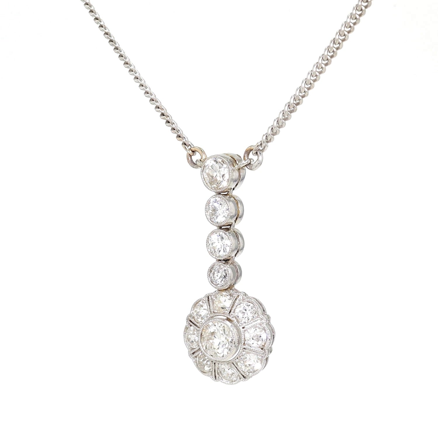 Art Deco und Vintage Collier in 585er Weißgold mit ca.  1,4 ct Diamanten, hängend links gedreht