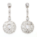 Art Deco Ohrringe in 585/750er Weißgold und Platin mit insgesamt ca. 1,8 ct Diamanten, hängend frontal