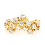 Ring vermutlich von Gilbert Albert in 750er Gelbgold mit Brillanten, liegend frontal