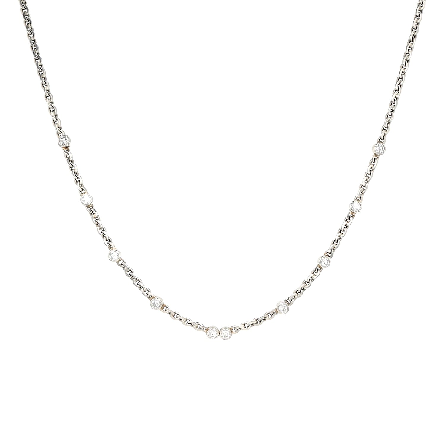 Kette in 950er Platin mit ca. 1 ct Brillanten und einer Zuchtperle, hängend frontal