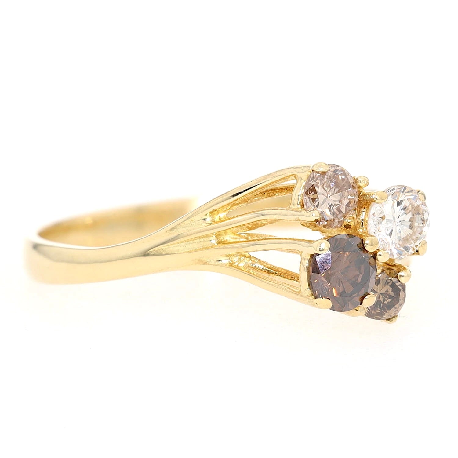 Ring in 750er Gelbgold mit mehrfarbigen Brillanten, liegend rechts gedreht