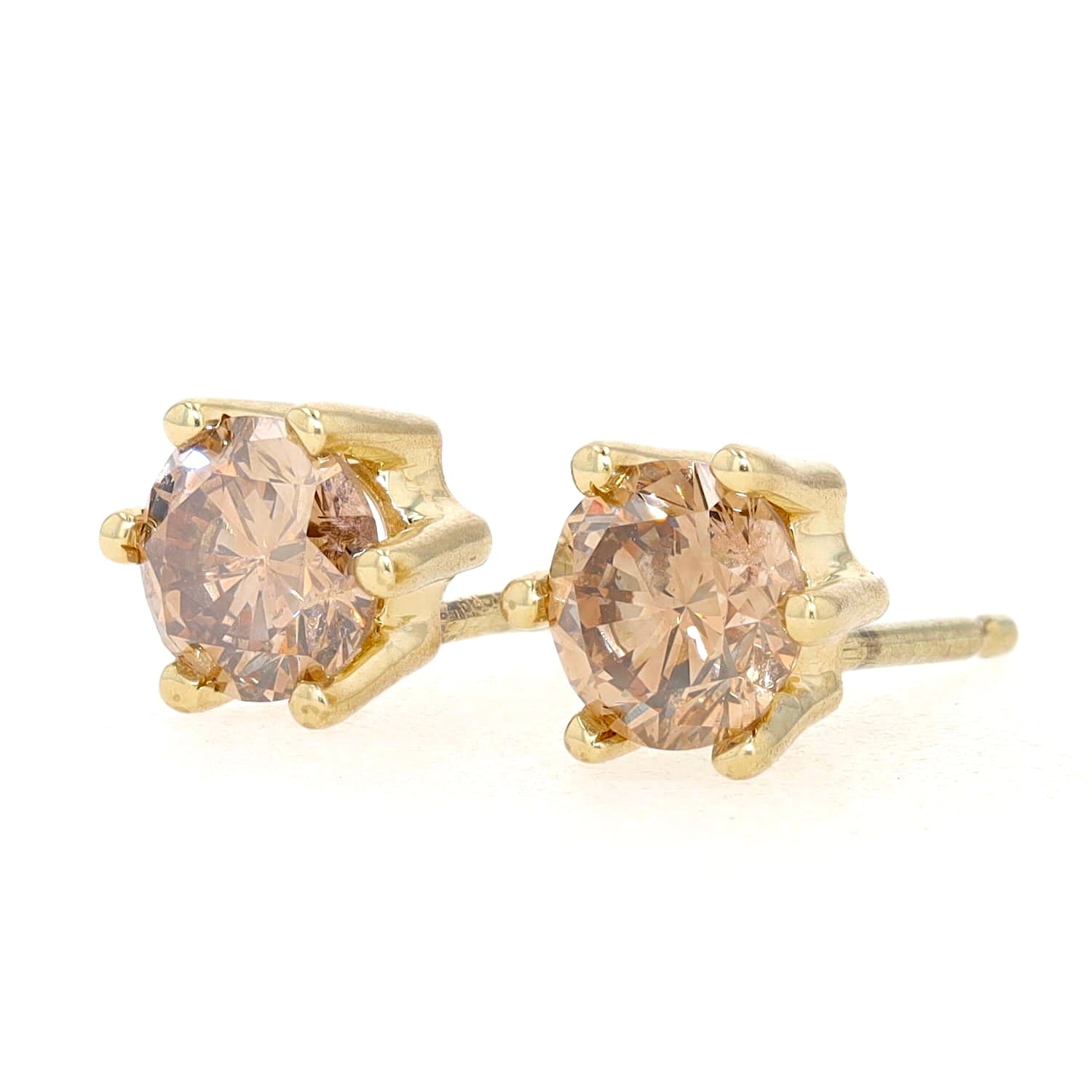 Ohrstecker in 585er Gelbgold mit Fancy Brillanten, zusammen ca. 1,19 ct, liegend links gedreht ohne Stoppel