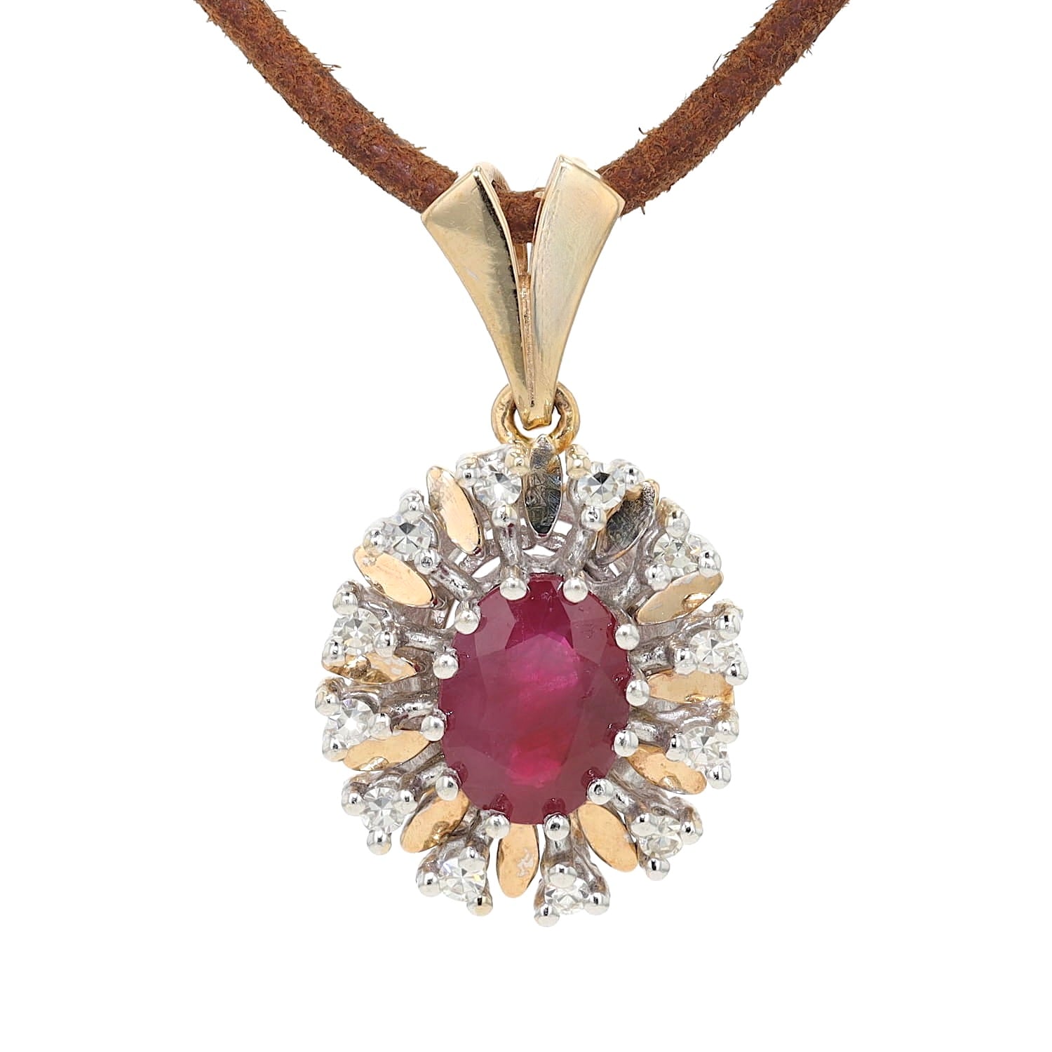 Anhänger in 585er Gelbg- und Weißgold mit einem Rubin und Diamanten, hängend frontal