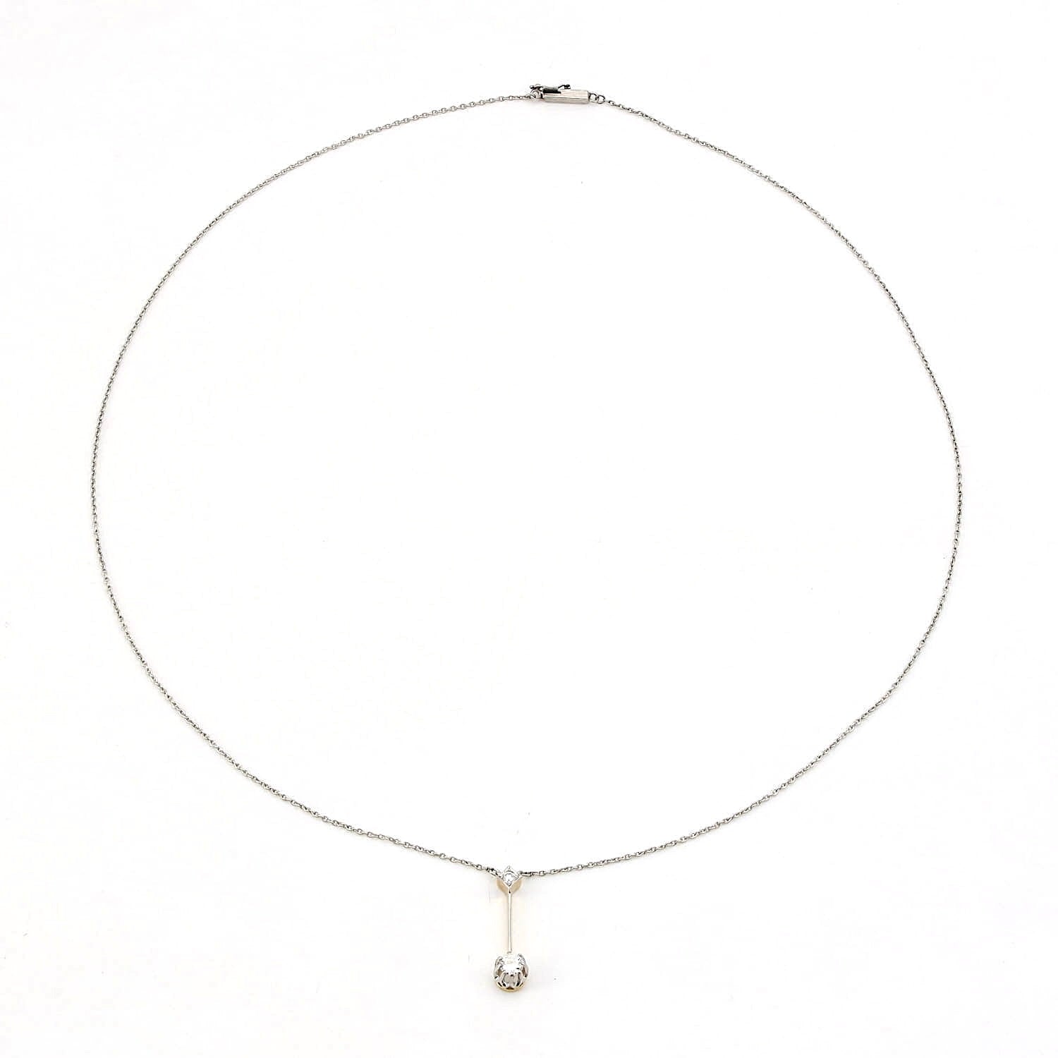 Vintage-Collier in Silber, Gold und Platin mit Diamanten, liegend geschlossen Draufsicht