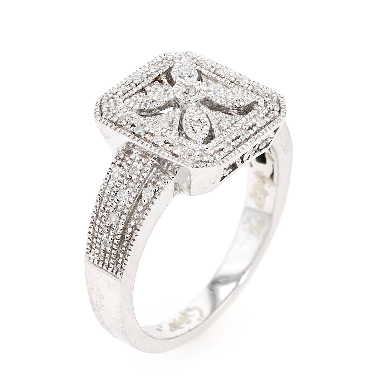 Ring in 925er Silber mit Diamanten, stehend