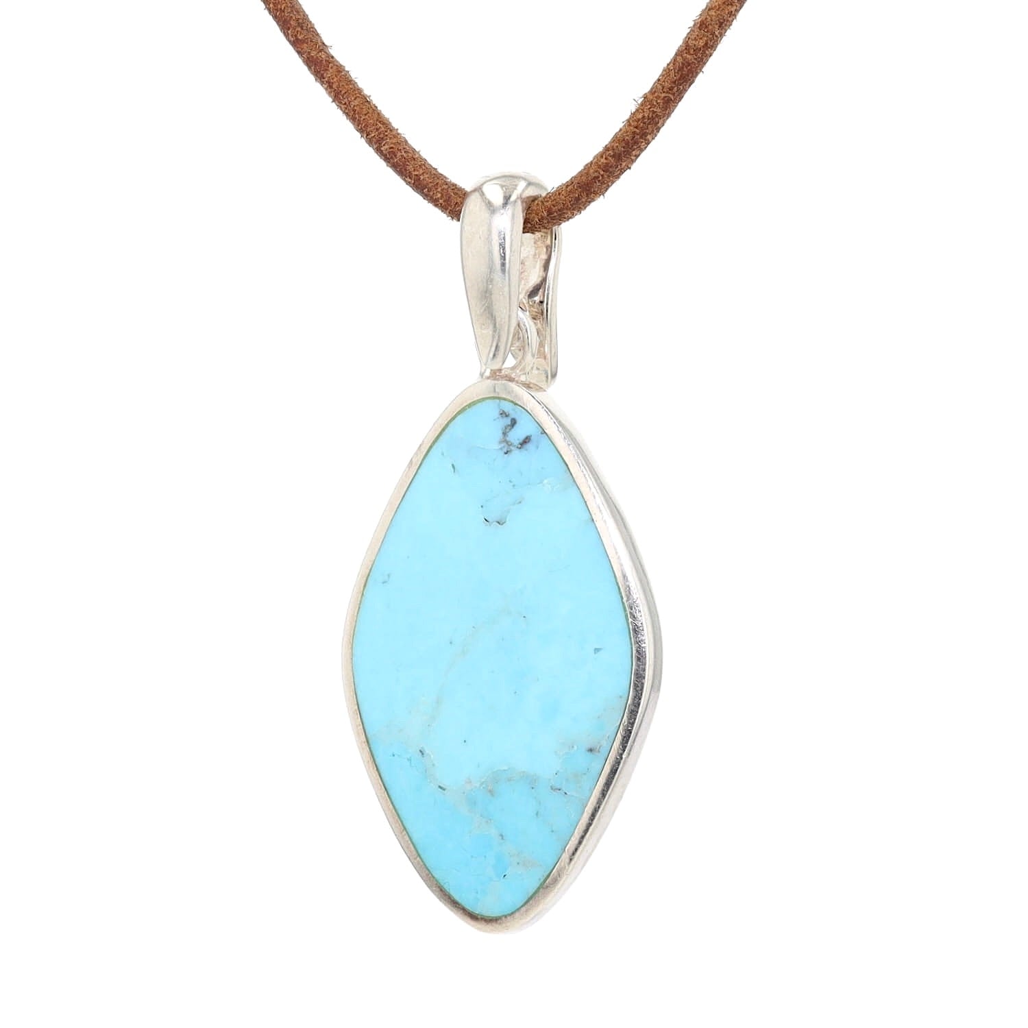 Anhänger in 925er Silber  mit einem Türkis,hängend leicht links gedreht an einem braunen Lederband