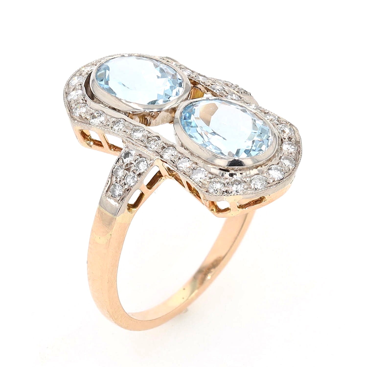 Art Déco Ring in 750er Gold mit zwei Aquamarinen und Brillanten, stehend seitliche Draufsicht
