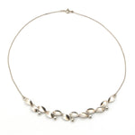 Collier in 835er Silber, liegend geschlossen