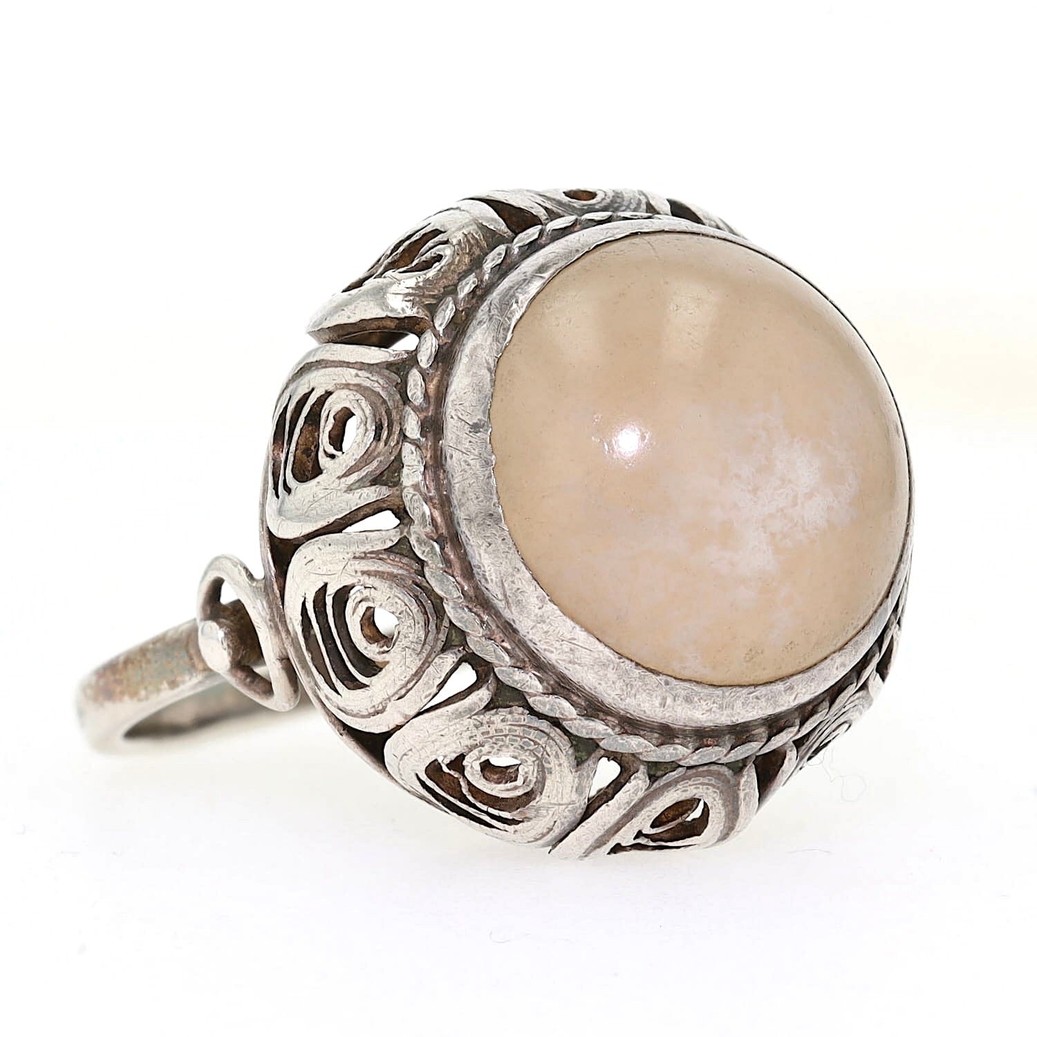 Antiker Ring Österreich/Ungarn um 1900 aus 800er Silber mit einem Rauchquarz, liegend rechts gedreht