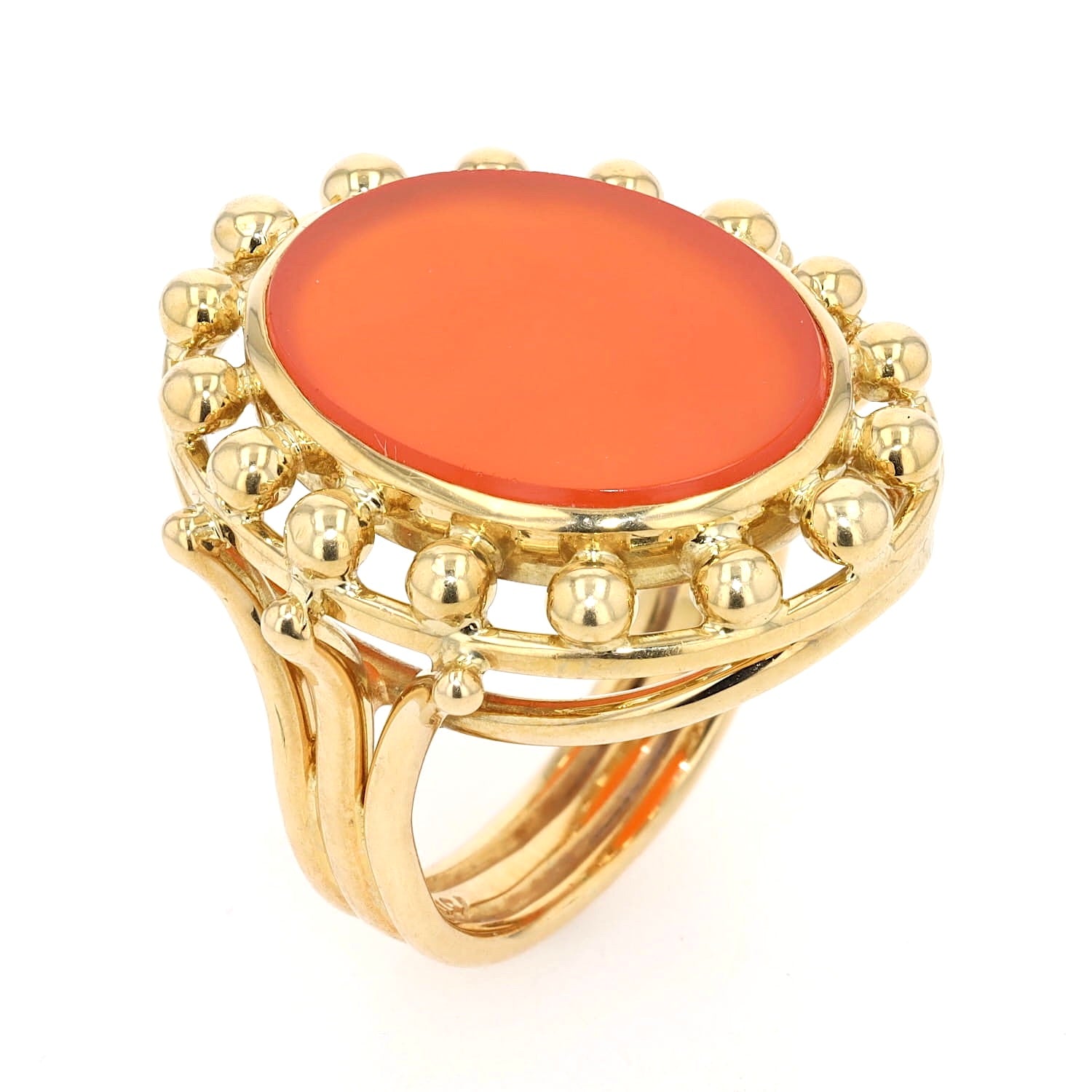 Ring in 750er Gelbgold mit einem Karneol, stehend