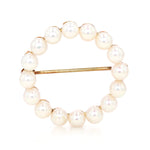brooch in 585 yellow gold with cultured pearls, standing frontally
