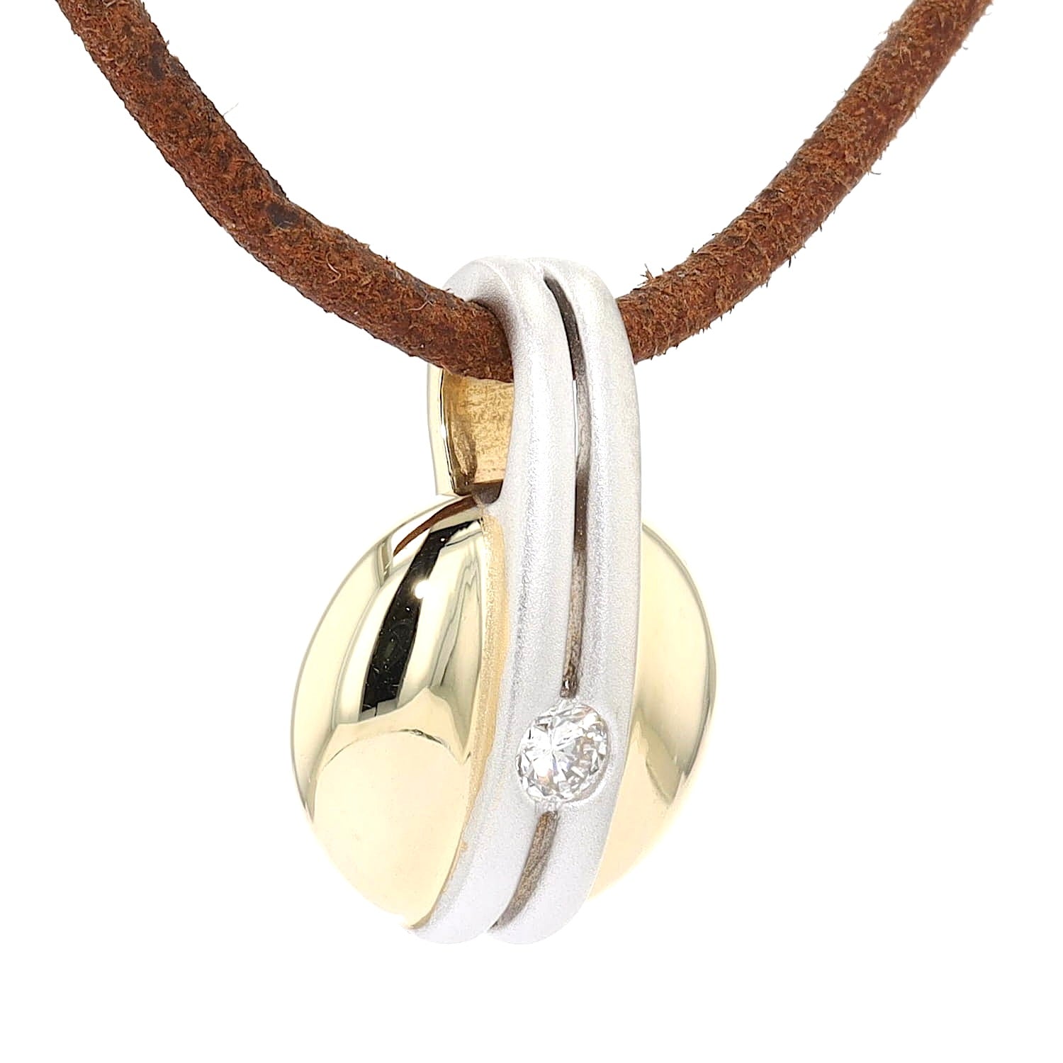 Anhänger in 585er Bicolor Gold mit einem Brillanten, hängend rechts gedreht