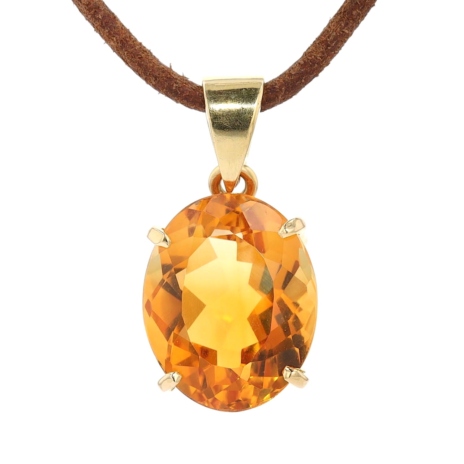 Anhänger in 750er Gelbgoldmit einem Citrin, hängend frontal