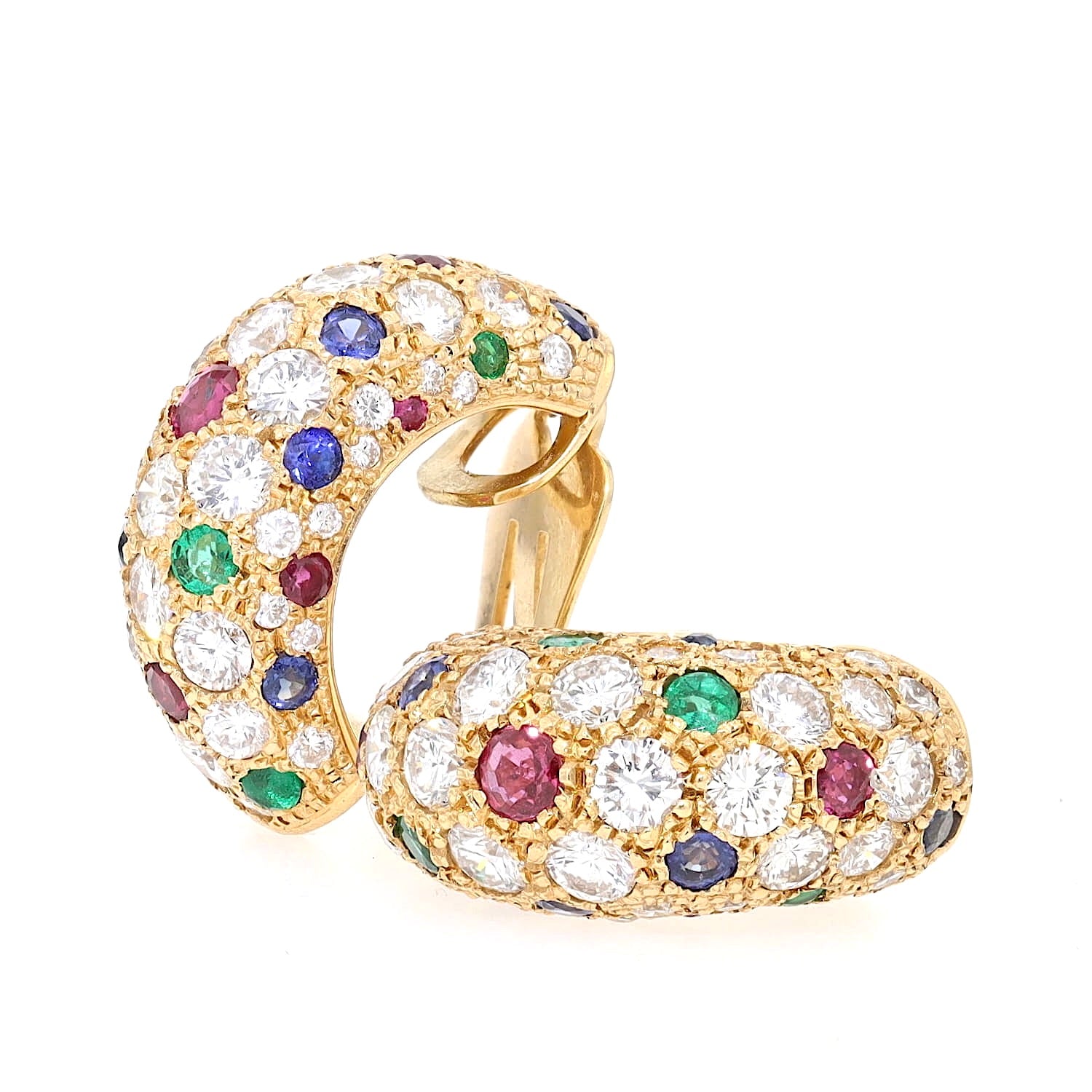 Exclusives Paar Ohrclips in 750er Gelbgold mit 5,3 ct Brillanten, Saphiren, Smaragden und Rubinen, einer stehend einer liegend leicht rechts gedreht