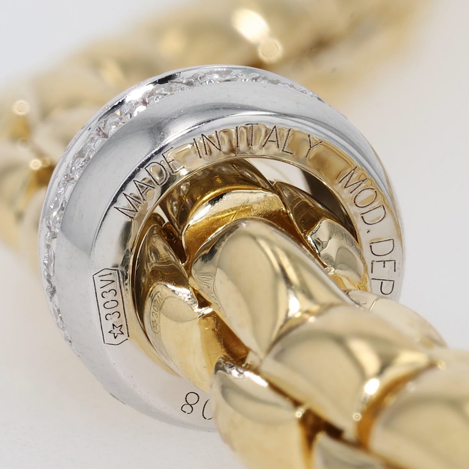 Fope Eka Flex`it necklace in 750 yellow gold with a roundel in white gold Brilliants, Ronde hallmarks from the other side