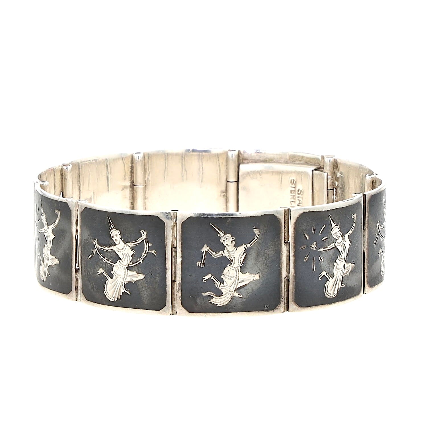 Vintage bracelet sterling silver Siam Niello, closed slightly turned to the left