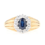 Ring in 585 yellow gold with a sapphire Brilliants, lying frontally