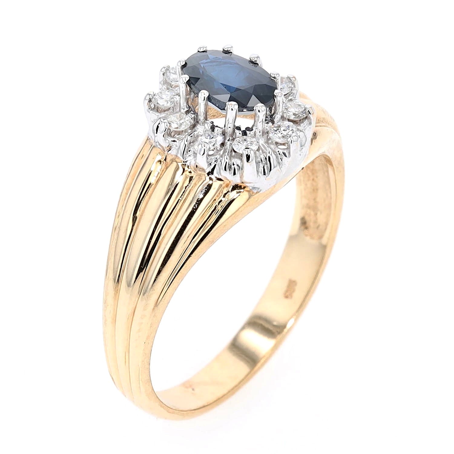 Ring in 585 yellow gold with a sapphire Brilliants, standing