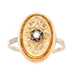 Antiker Ring um 1900 aus 333er Gold und vergoldet mit einer Saatperle, liegend frontal