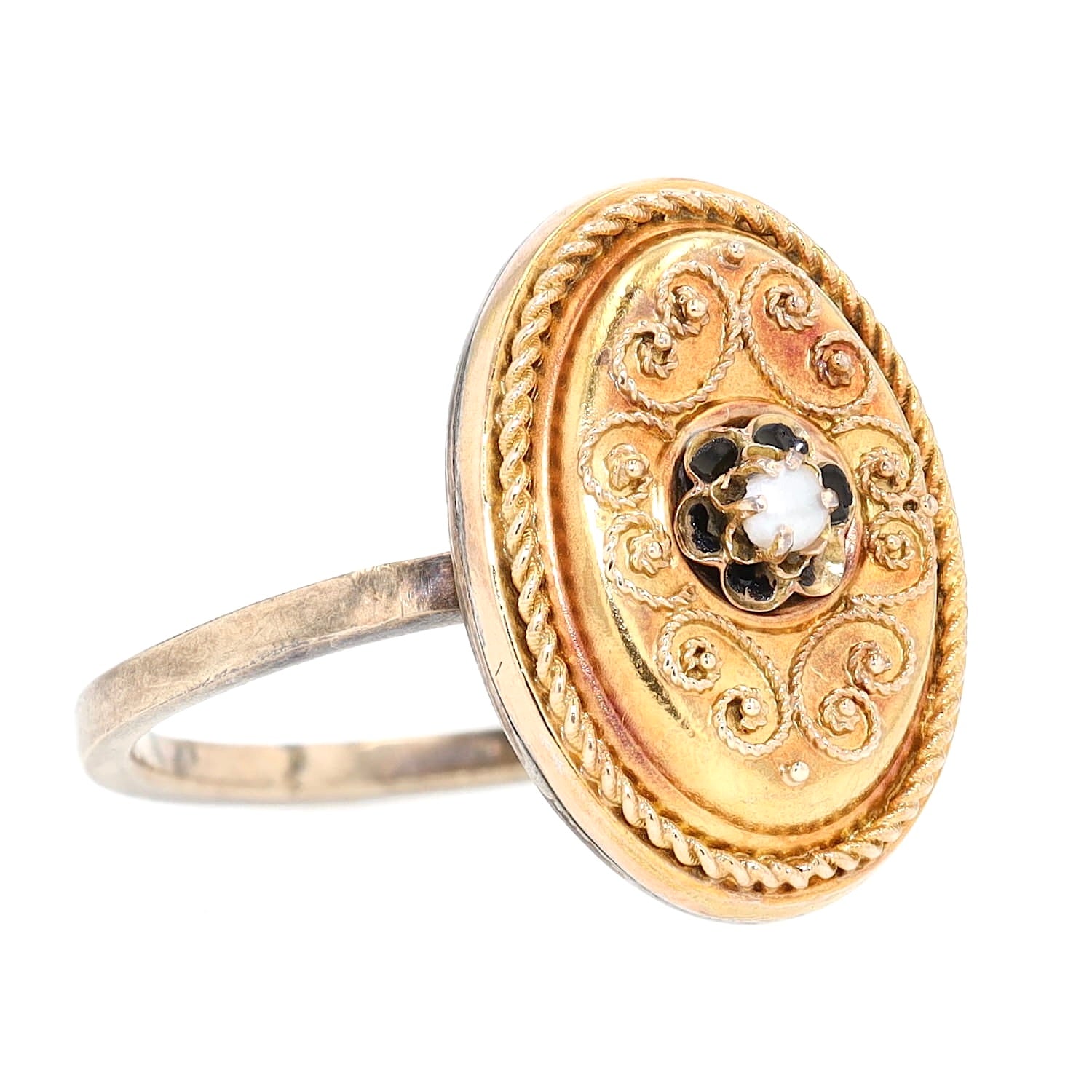 Antiker Ring um 1900 aus 333er Gold und vergoldet mit einer Saatperle, liegend rechts gedreht