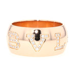 Bvlgari Ring Diamond Monologo in 750 rose gold with Brilliants, lying frontally