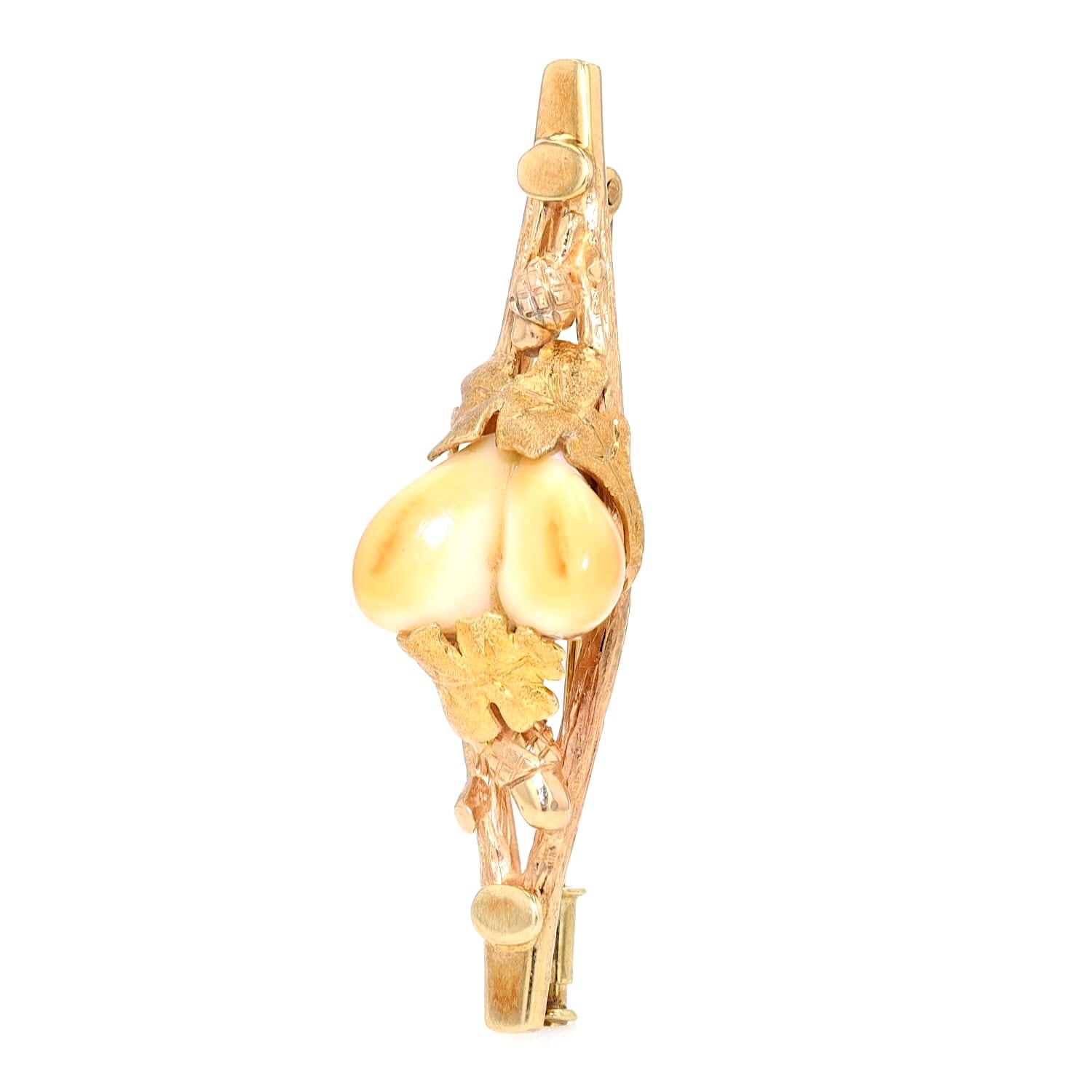 ,Grandelbrooch made of 585 yellow and red gold, standing