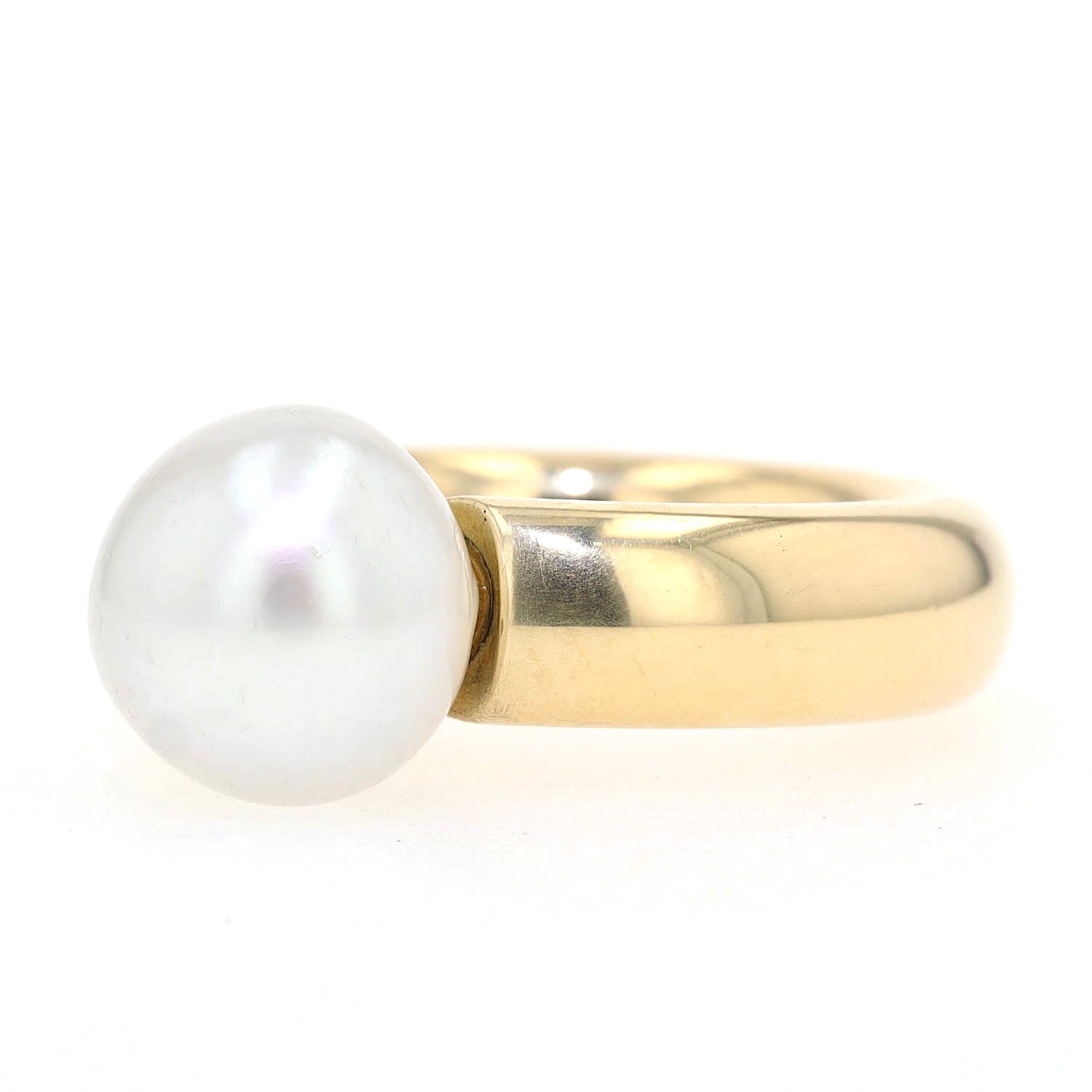Niessing Ring in 750er Gelbgold mit einer Südsee-Zuchtperle, liegend links gedreht